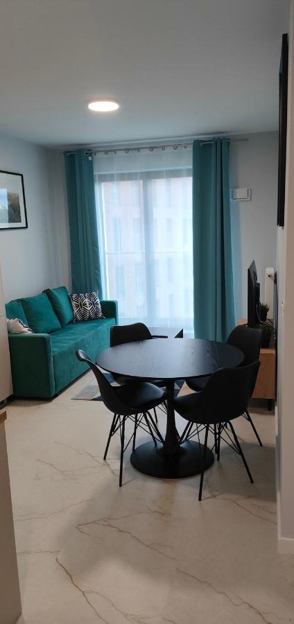 Praga Apartament Apartment Варшава Екстериор снимка